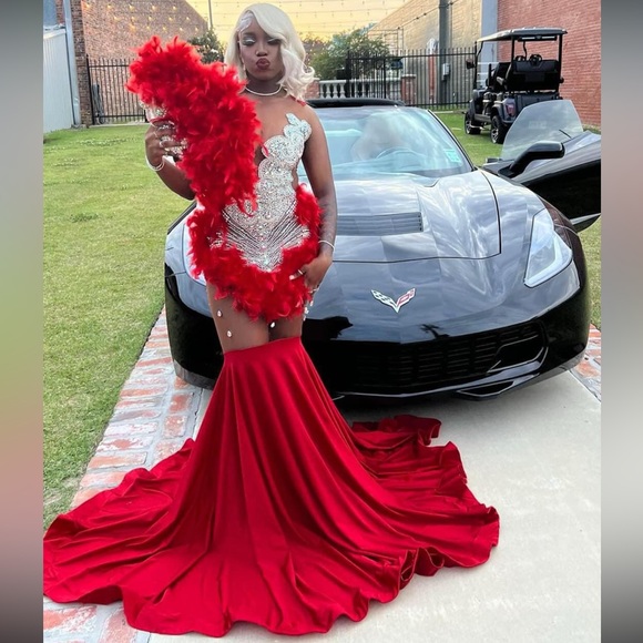 MEET MYKEENA 😊🩷 - Picture 4 of 9